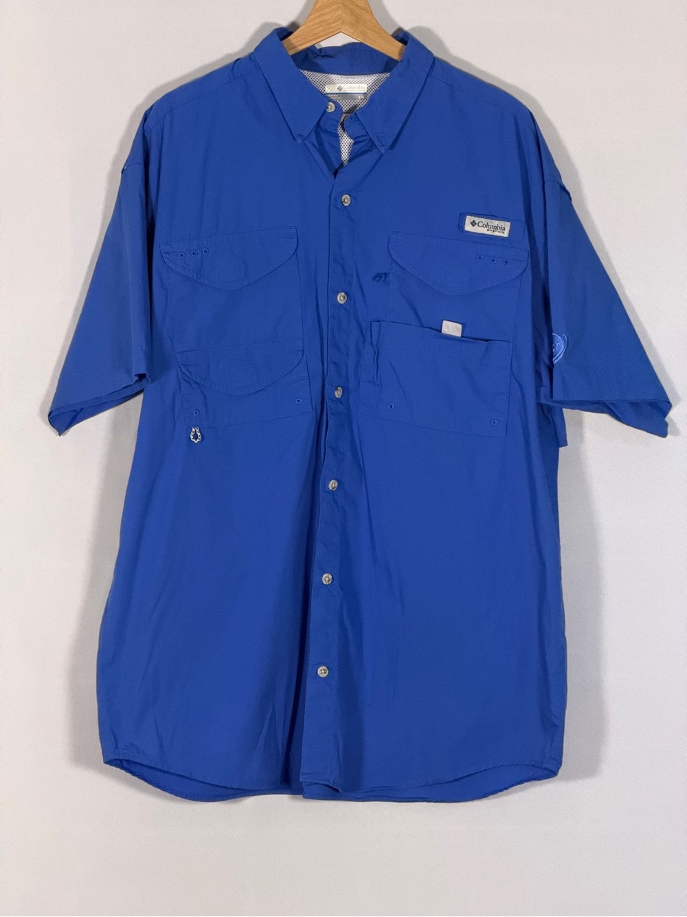Columbia PFG Bonehead Blue Fishing Shirt embroidered logo Men’s Large